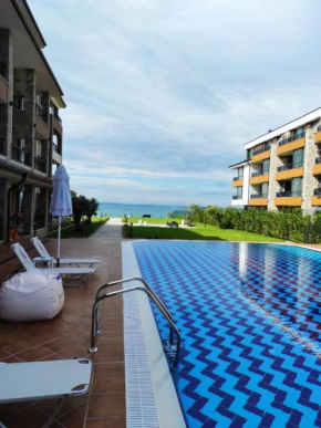 Burgas Beach Resort 2 Deluxe